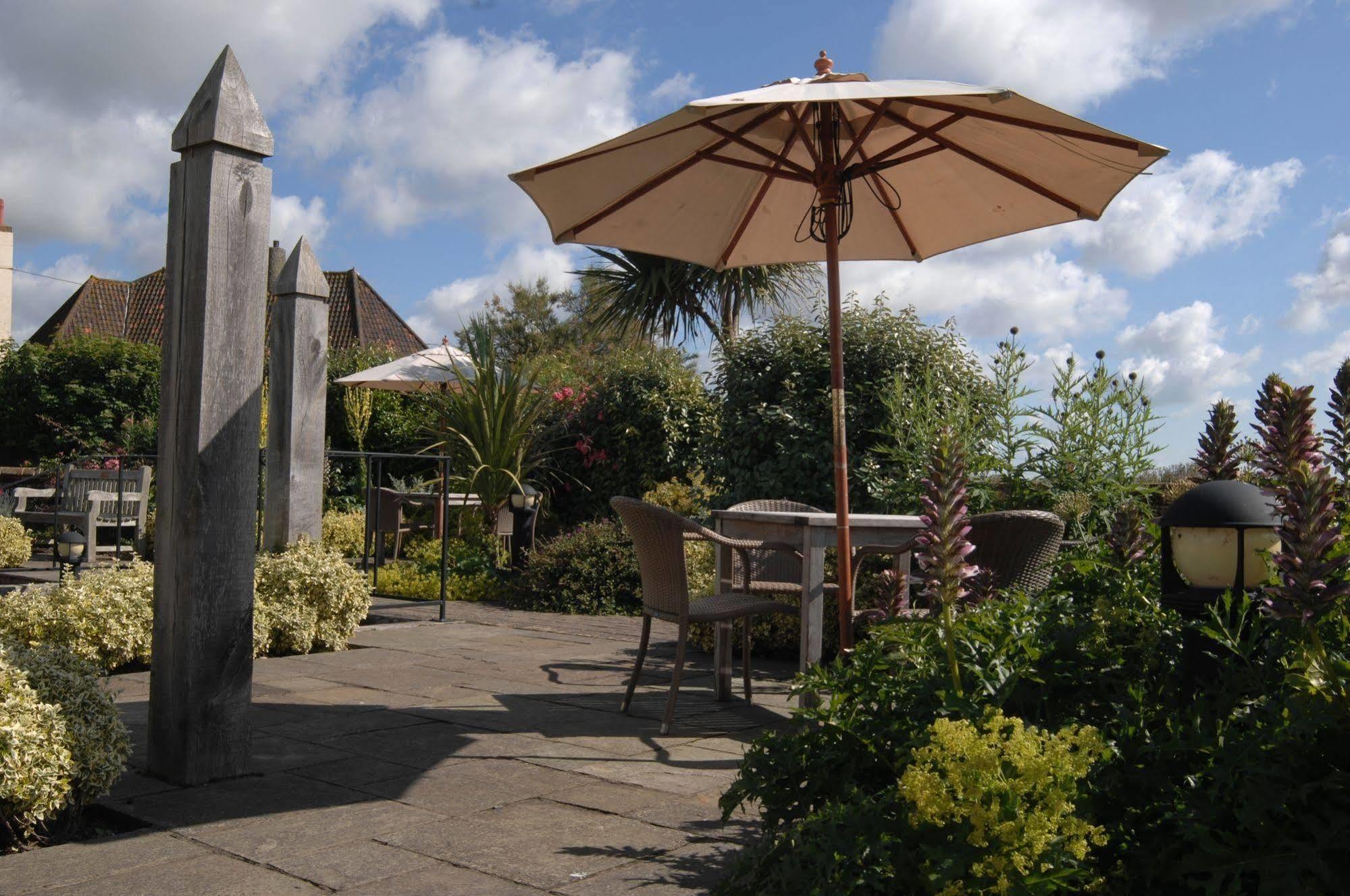 Wentworth Hotel Aldeburgh Exterior foto